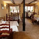伊尔森堡老城酒店 酒店 3*