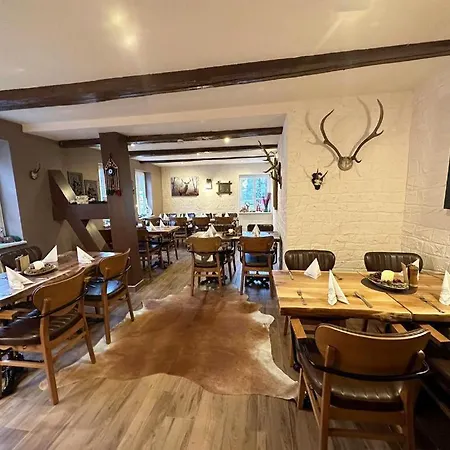 Altstadthotel Otel Ilsenburg