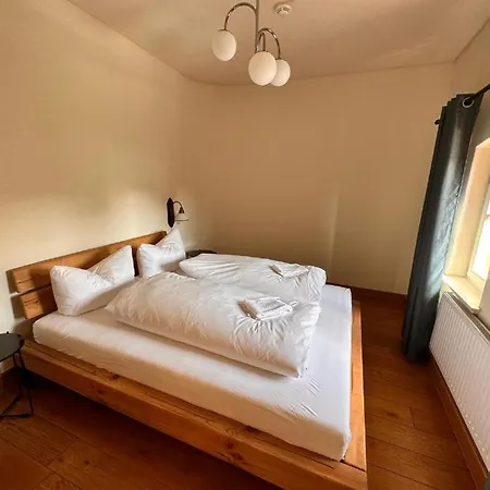 ホテル Altstadthotel イルセンブルク