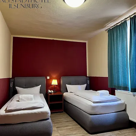 Altstadthotel ホテル 3*