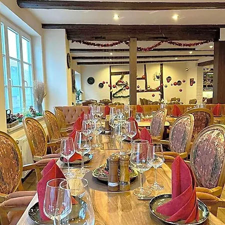 ホテル Altstadthotel イルセンブルク