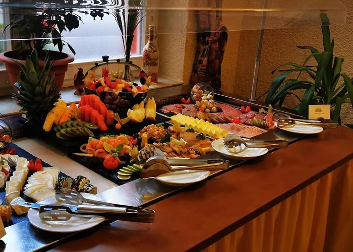 伊尔森堡老城酒店